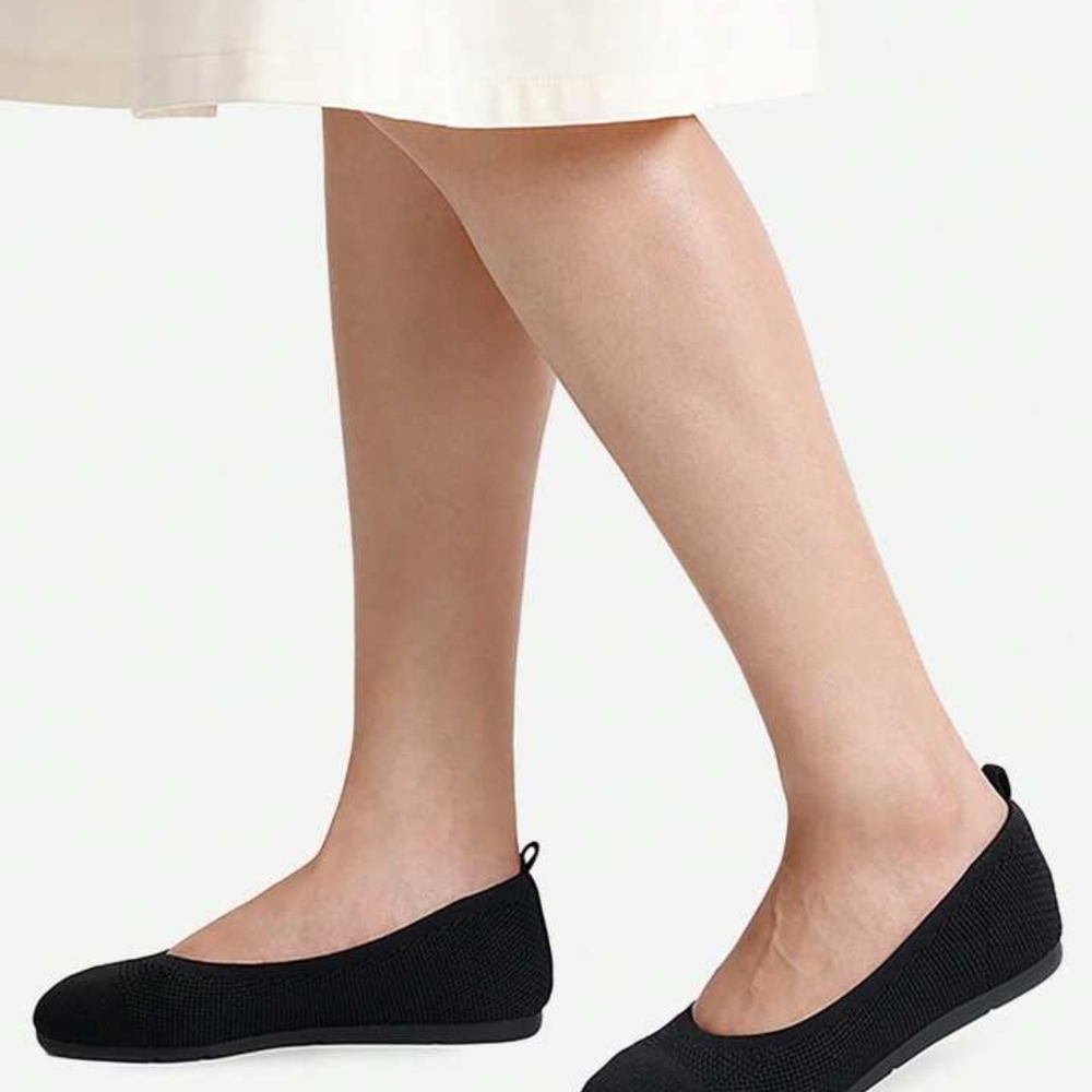 SHEIN Black Knit Flats